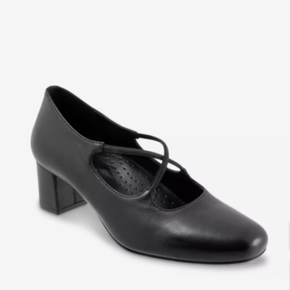 Trotters Classic Black Block Heels